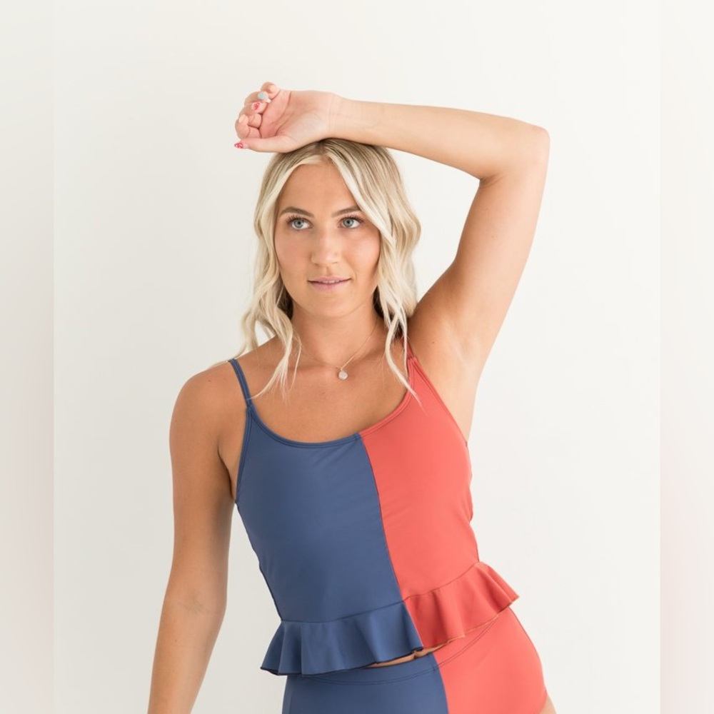 Janela Bay Rust and Matte Navy Color Block Peplum Top Medium Swimsuit Tankini